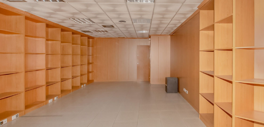 Oficina en Venta en Edificio Emblemático.Oportunidad Única