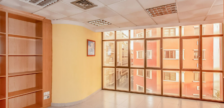 Oficina en Venta en Edificio Emblemático.Oportunidad Única