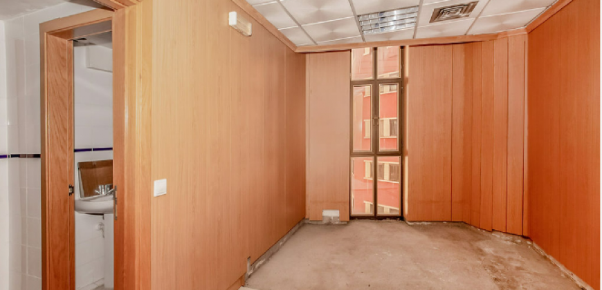 Oficina en Venta en Edificio Emblemático.Oportunidad Única